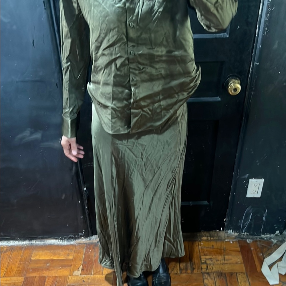 Zara Olive Green Blouse and Skirt, SZ XL, NWT